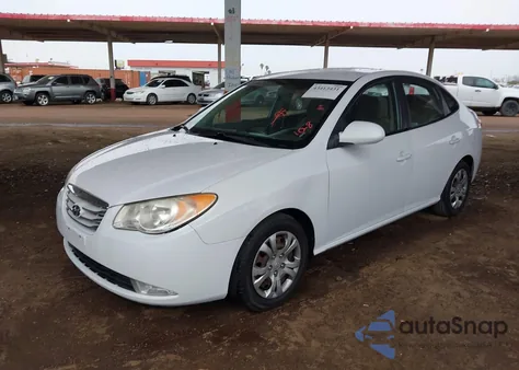 2010 Hyundai Elantra Gls z USA, uszkodzony, nr VIN KMHDU4AD3AU164394